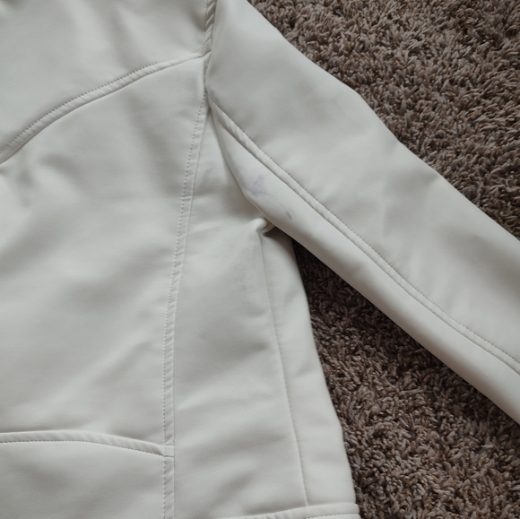 BlankNYC vegan leather white jacket XS - Picture 8 of 9